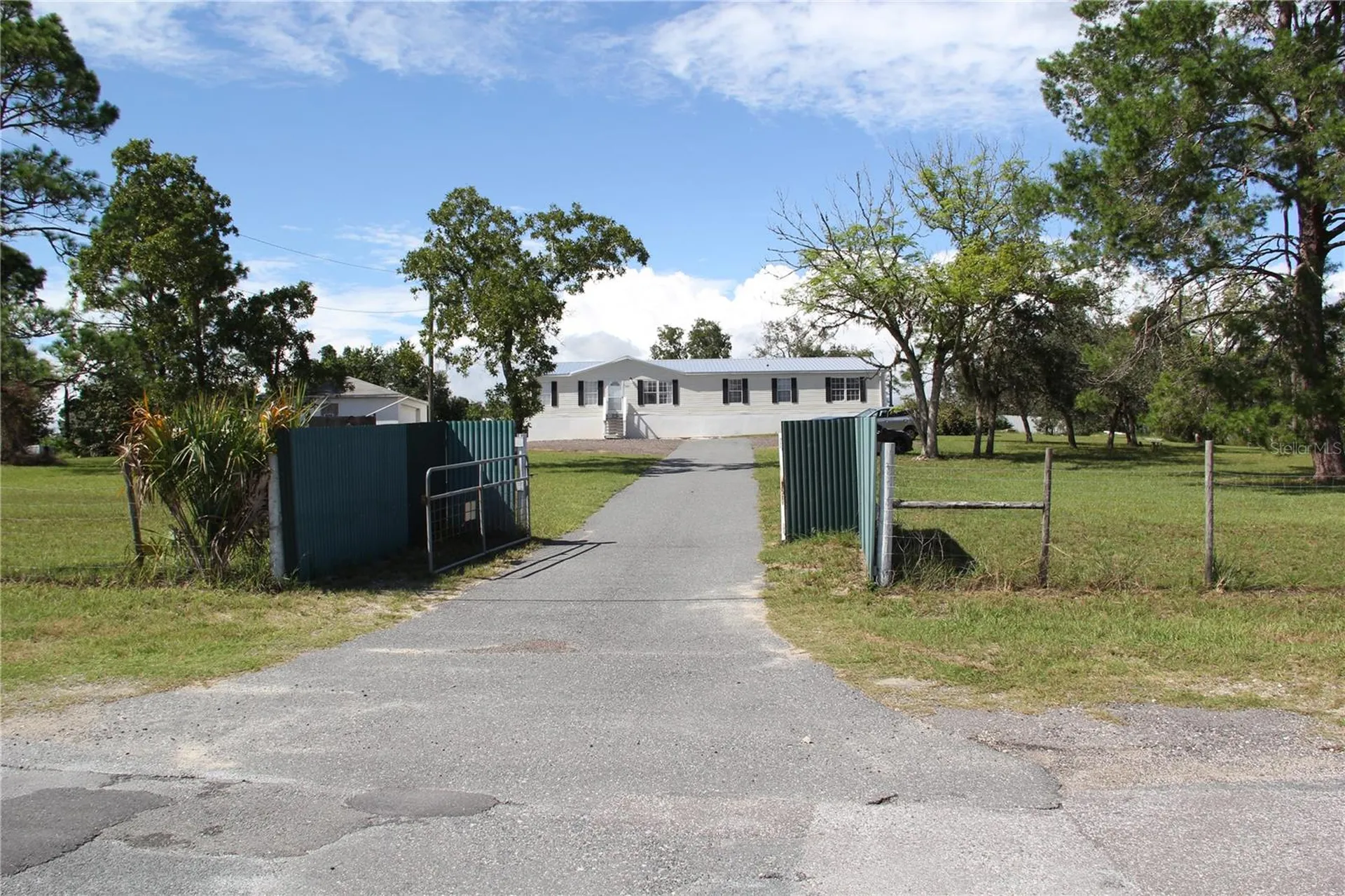 13127 Star Road Brooksville FL 34613