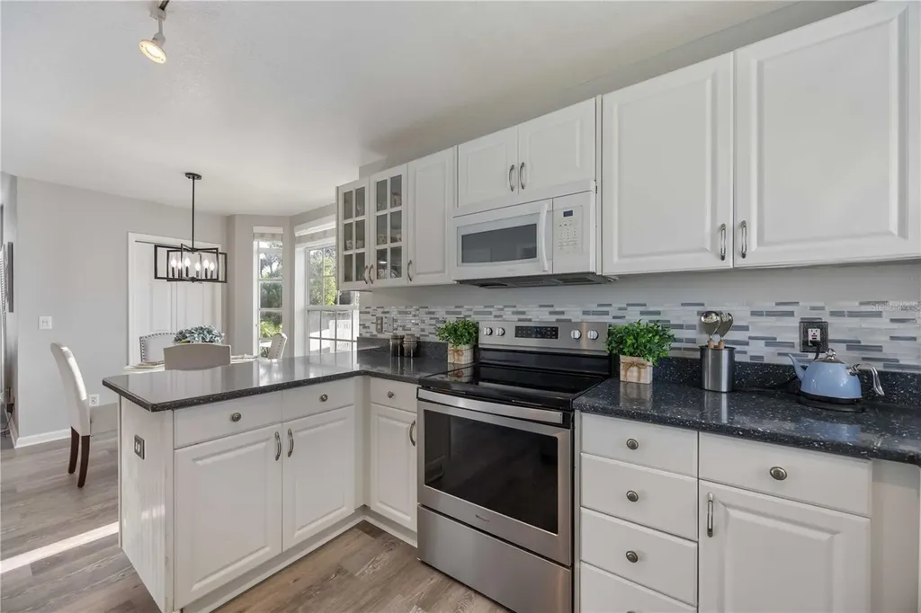 13951 Harbor View Drive Seminole FL 33776