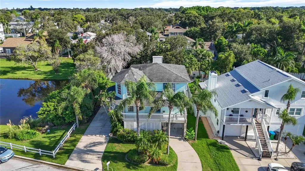 13951 Harbor View Drive Seminole FL 33776