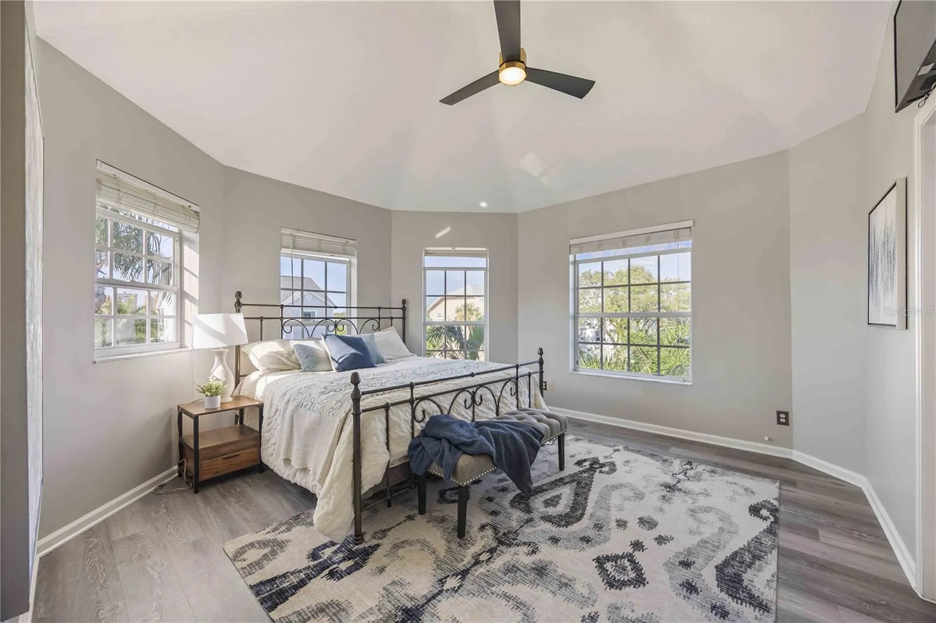 13951 Harbor View Drive Seminole FL 33776