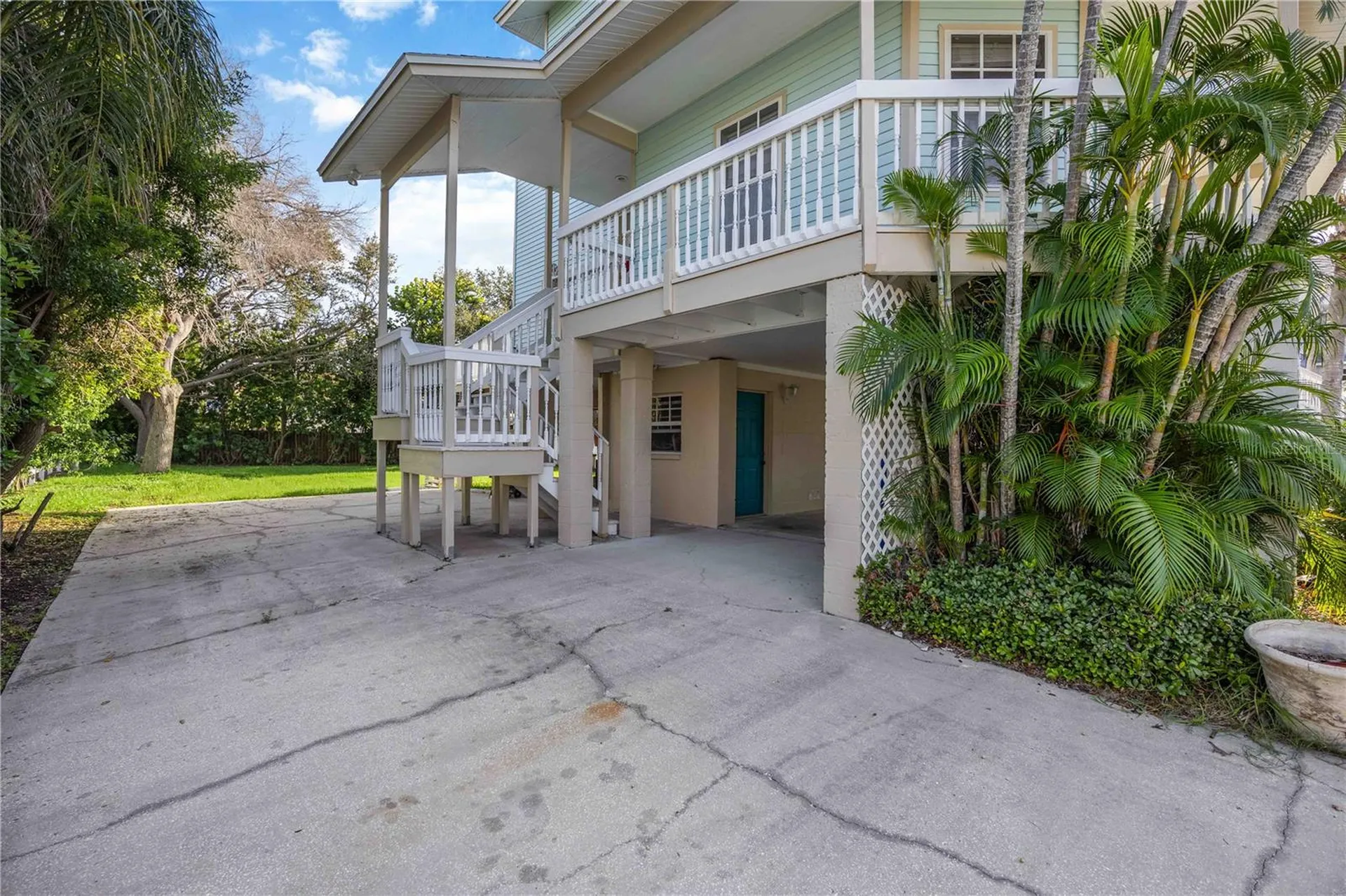 13951 Harbor View Drive Seminole FL 33776