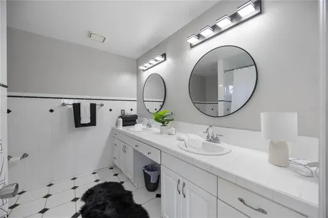 13951 Harbor View Drive Seminole FL 33776