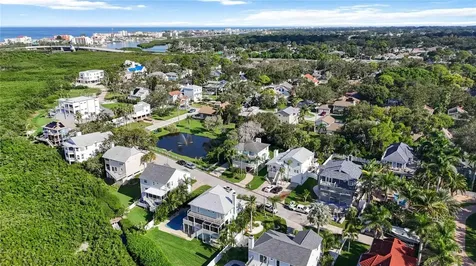 13951 Harbor View Drive Seminole FL 33776