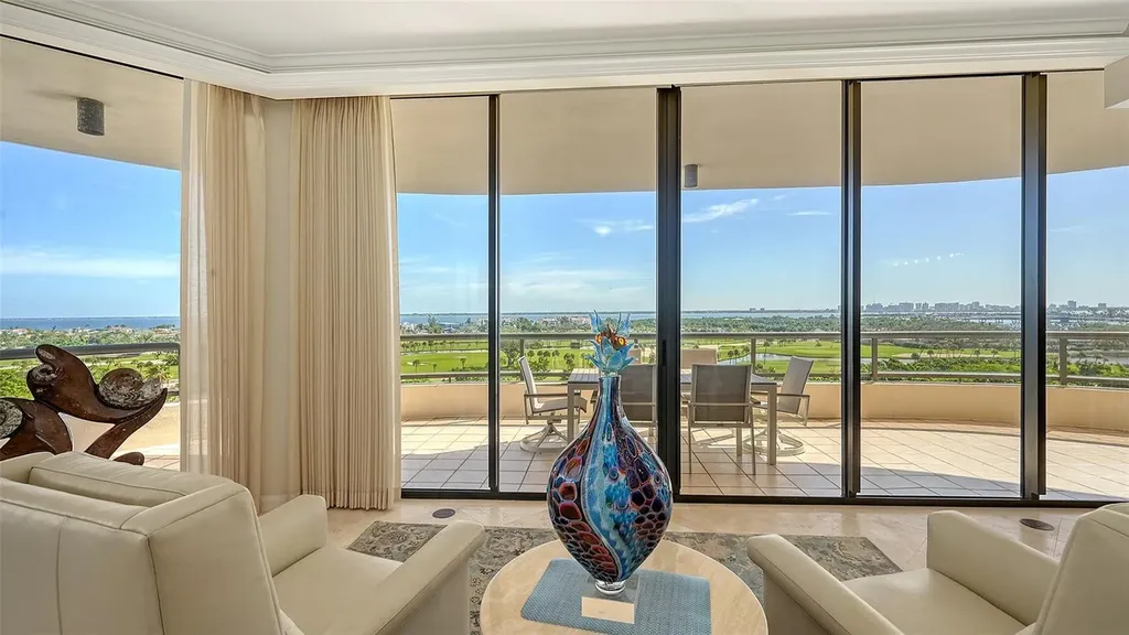 435 L Ambiance Drive Longboat Key FL 34228