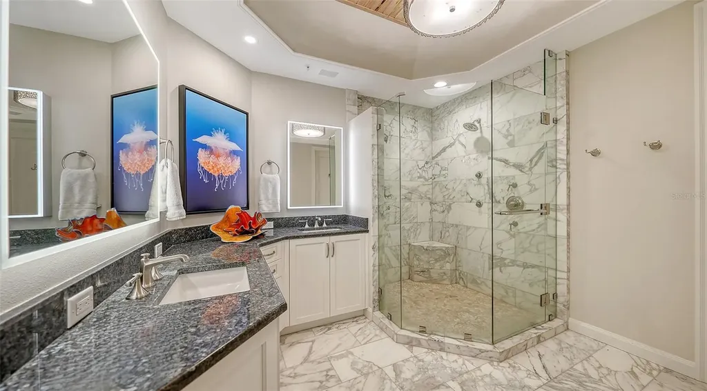 435 L Ambiance Drive Longboat Key FL 34228
