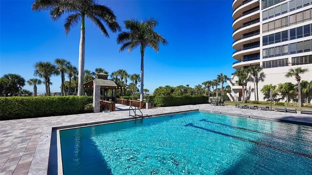 435 L Ambiance Drive Longboat Key FL 34228