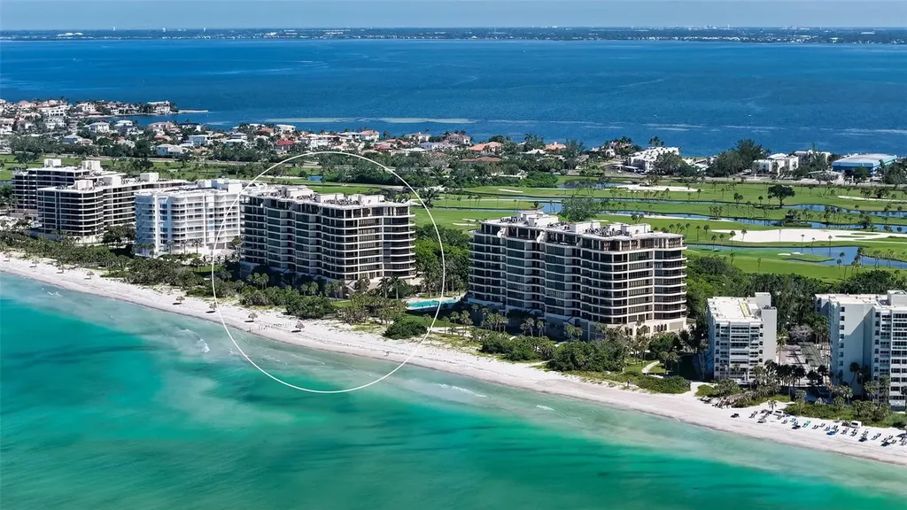 435 L Ambiance Drive Longboat Key FL 34228