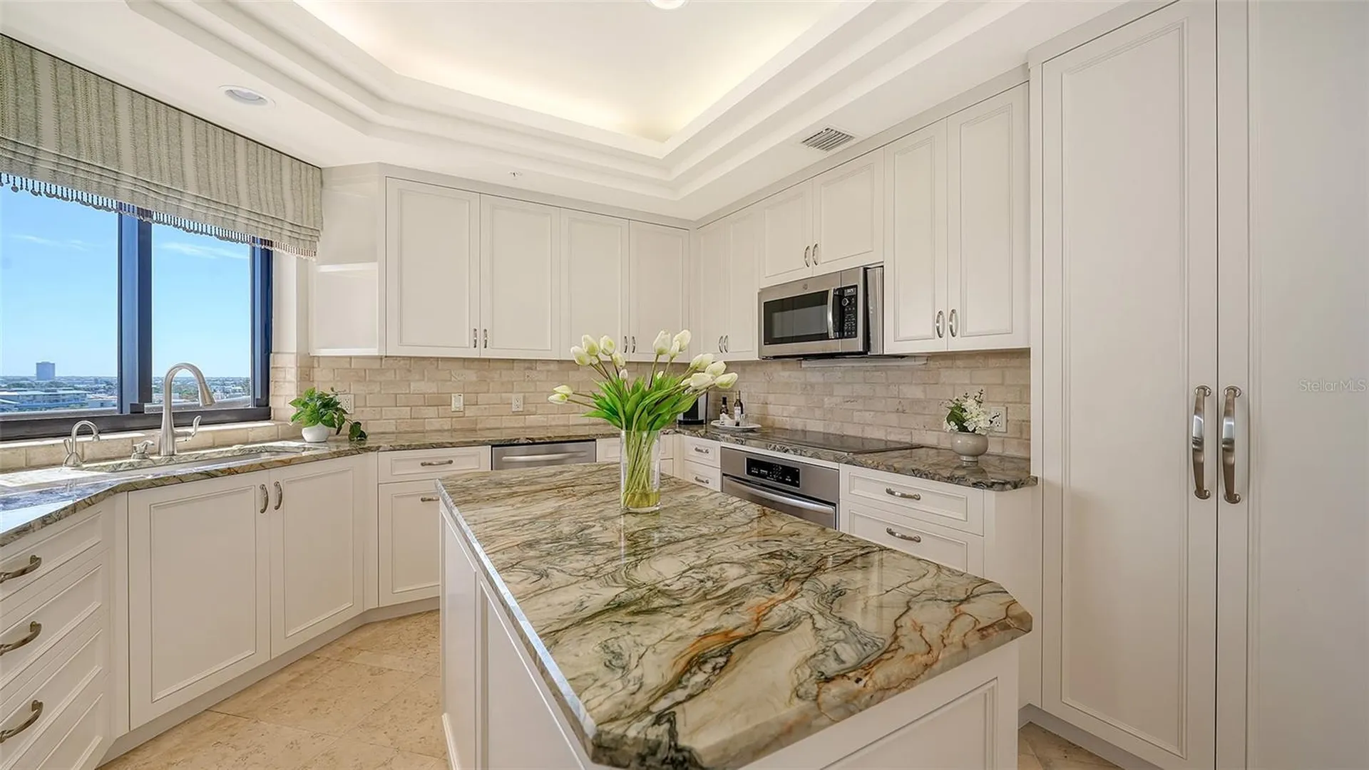 435 L Ambiance Drive Longboat Key FL 34228