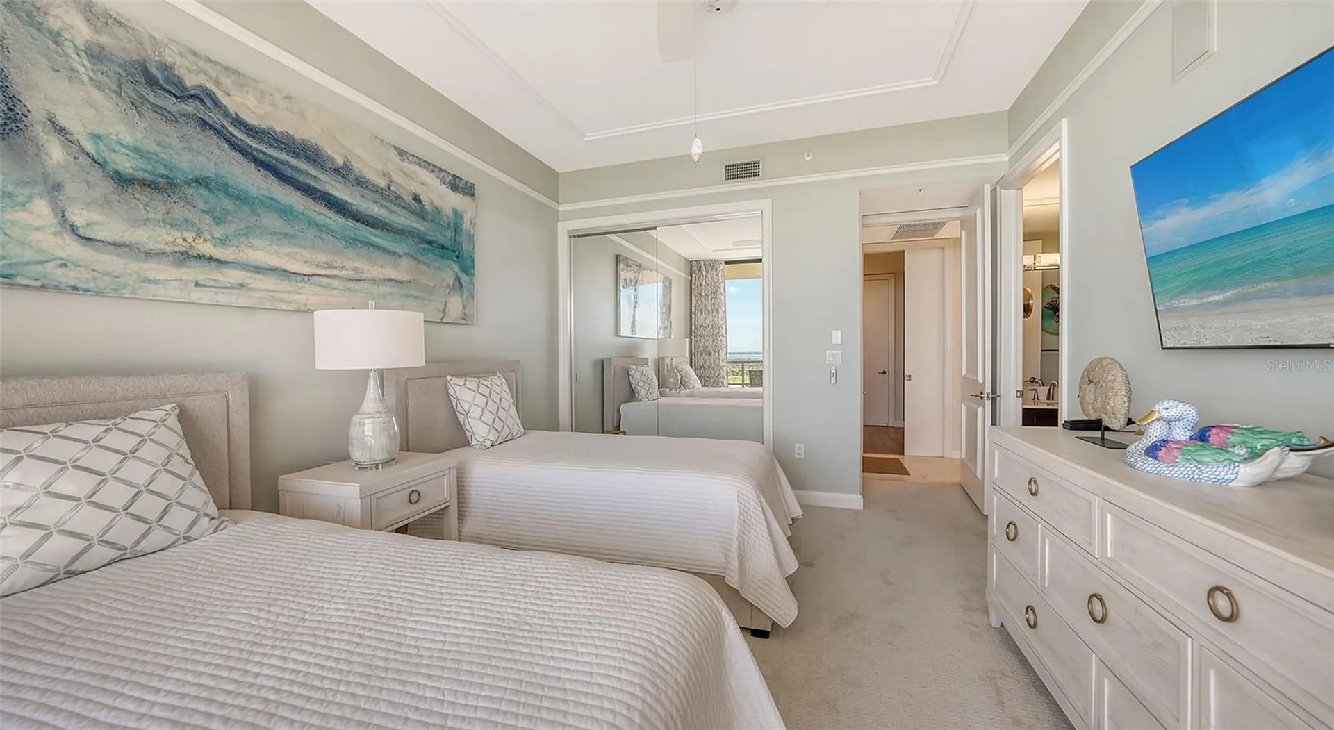 435 L Ambiance Drive Longboat Key FL 34228
