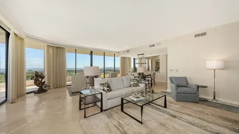 435 L Ambiance Drive Longboat Key FL 34228