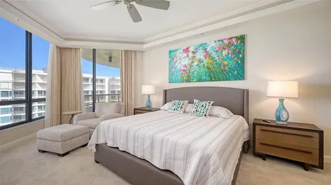 435 L Ambiance Drive Longboat Key FL 34228