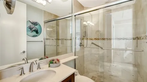 435 L Ambiance Drive Longboat Key FL 34228