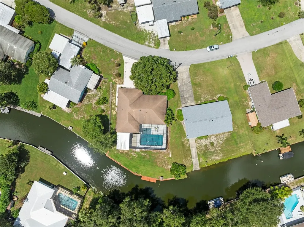 2742 Pine Acres Drive Lake Wales FL 33898