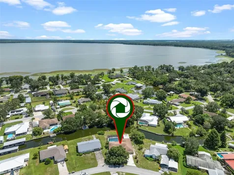 2742 Pine Acres Drive Lake Wales FL 33898