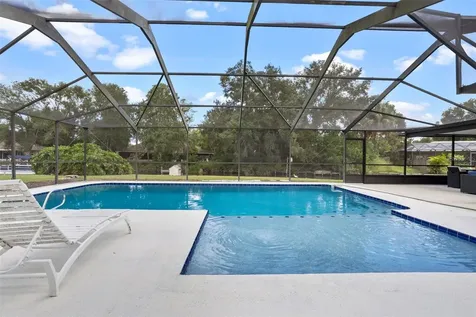 2742 Pine Acres Drive Lake Wales FL 33898