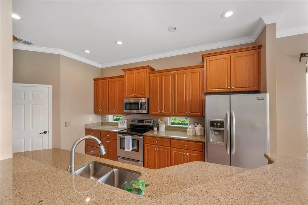 2564 Laurel Glen Drive Lakeland FL 33803