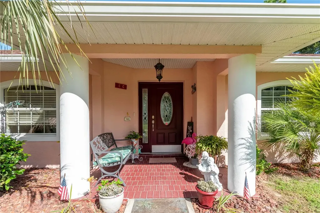 10083 W Dunnellon Road Crystal River FL 34428