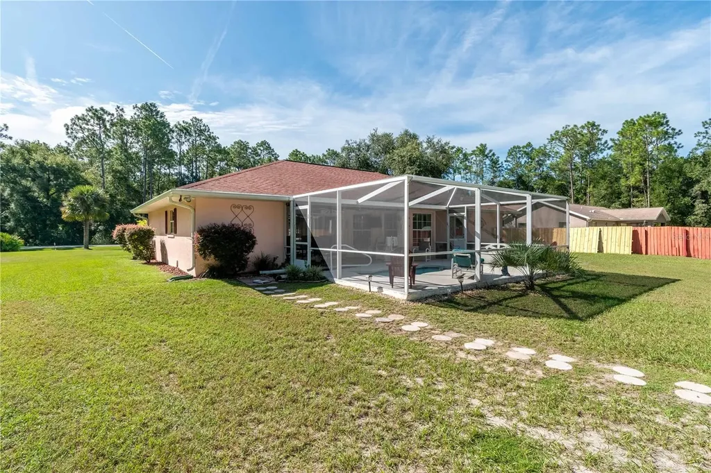 10083 W Dunnellon Road Crystal River FL 34428