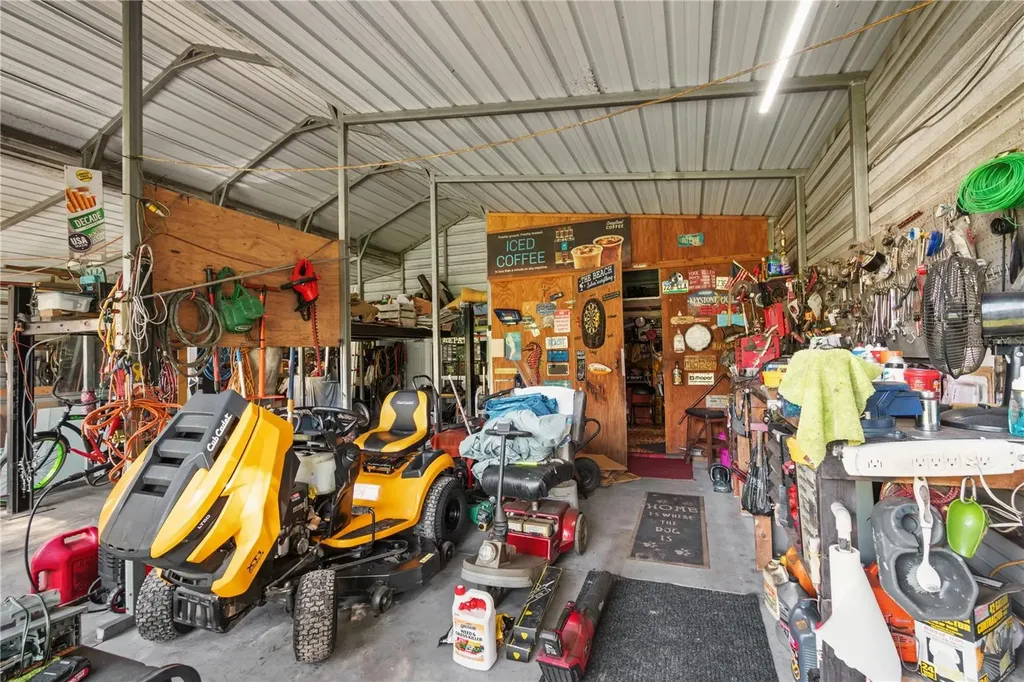 10083 W Dunnellon Road Crystal River FL 34428