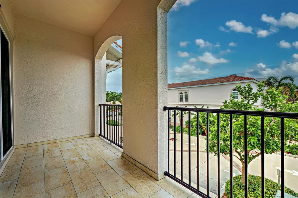 445 Nokomis Avenue S Venice FL 34285