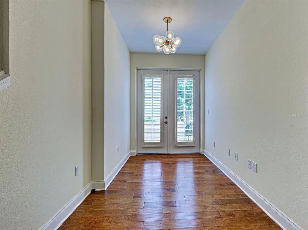 445 Nokomis Avenue S Venice FL 34285