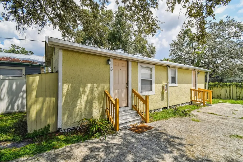 8413 N Hamner Avenue Tampa FL 33604