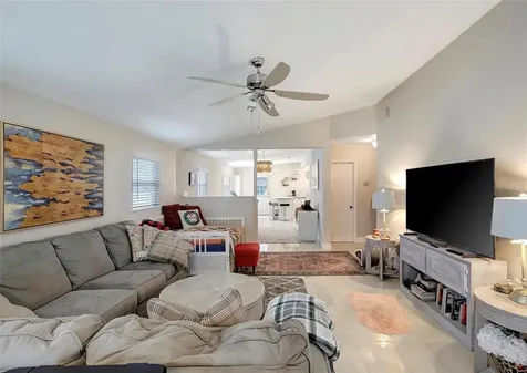 8413 N Hamner Avenue Tampa FL 33604