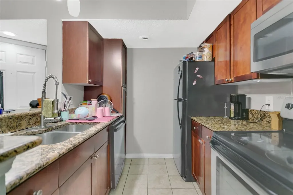 5148 Conroy Road Orlando FL 32811