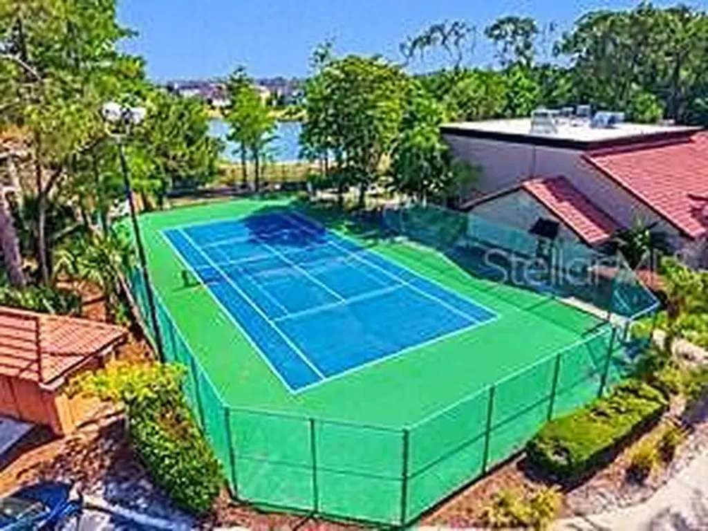 5148 Conroy Road Orlando FL 32811