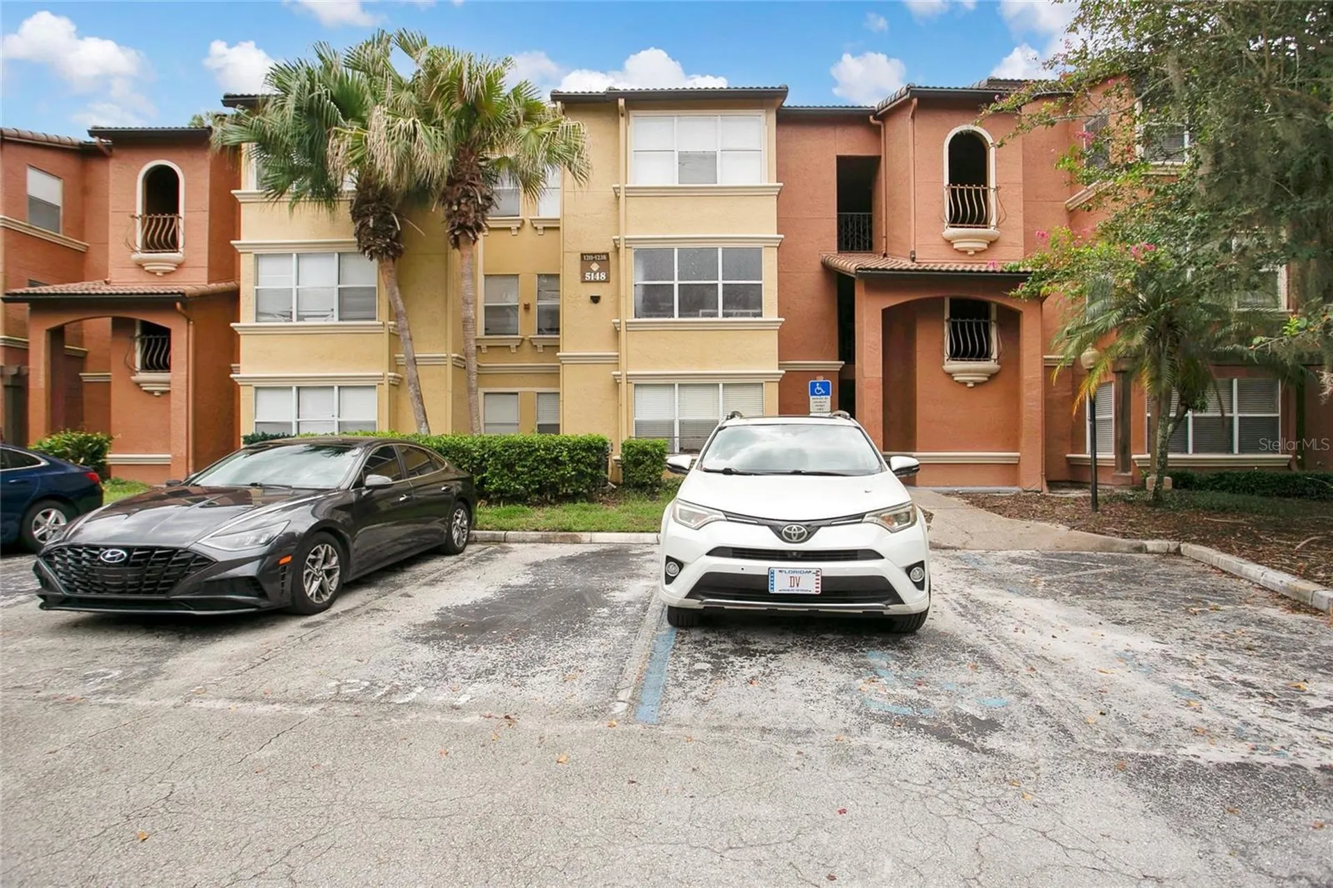 5148 Conroy Road Orlando FL 32811
