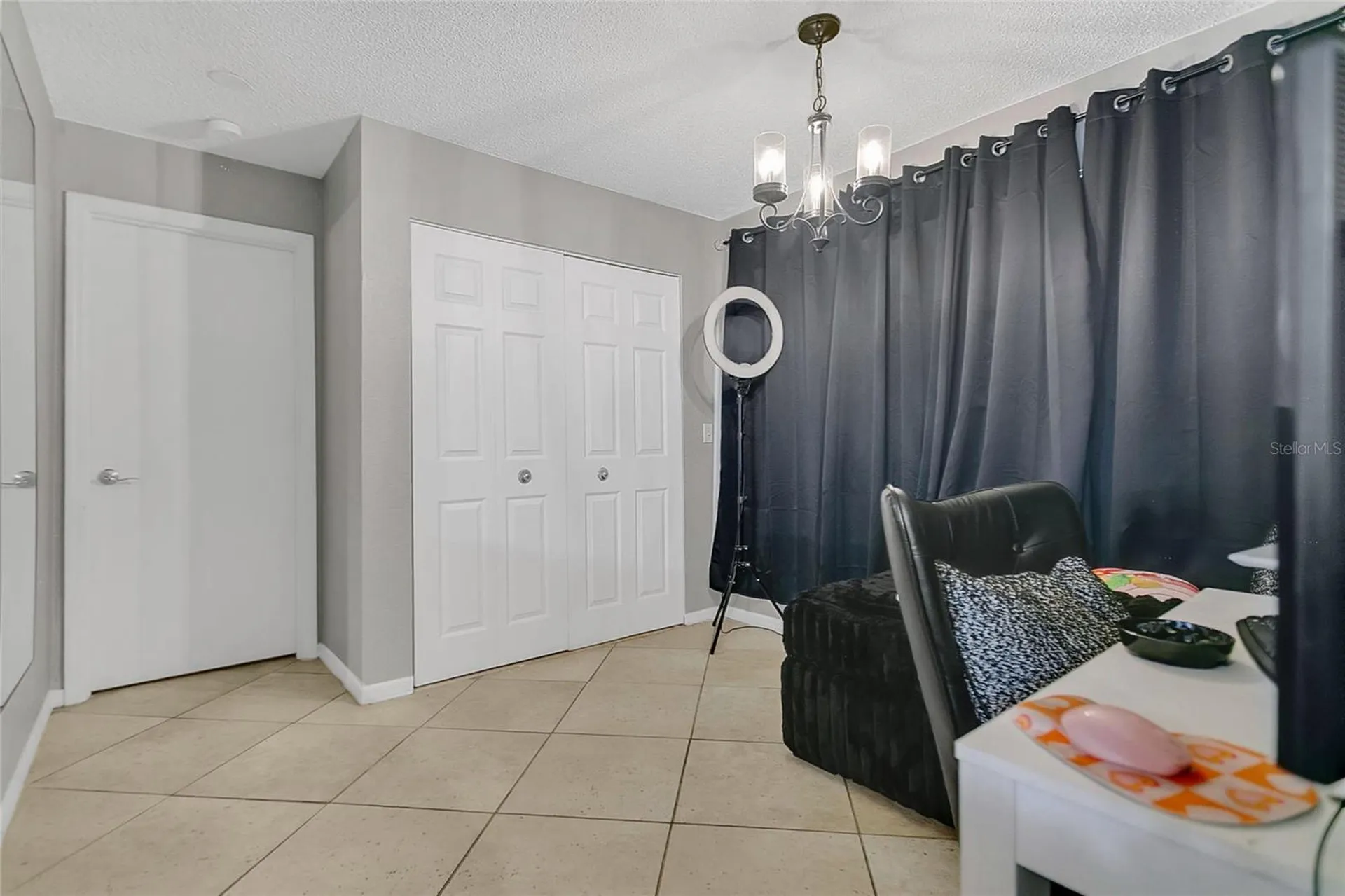 5148 Conroy Road Orlando FL 32811