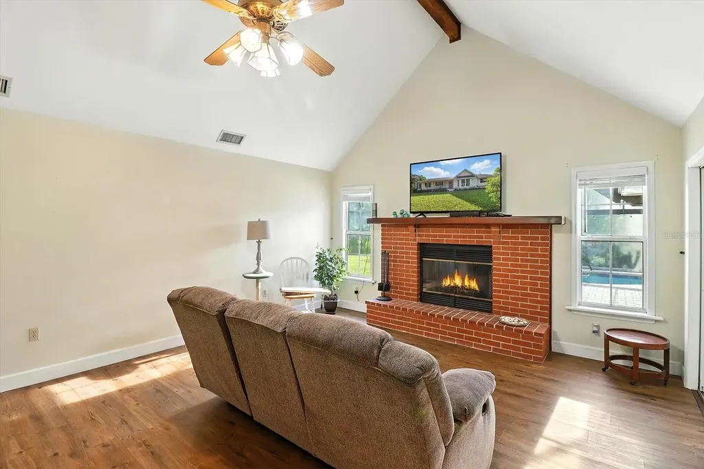 10299 N War Horse Point Crystal River FL 34428