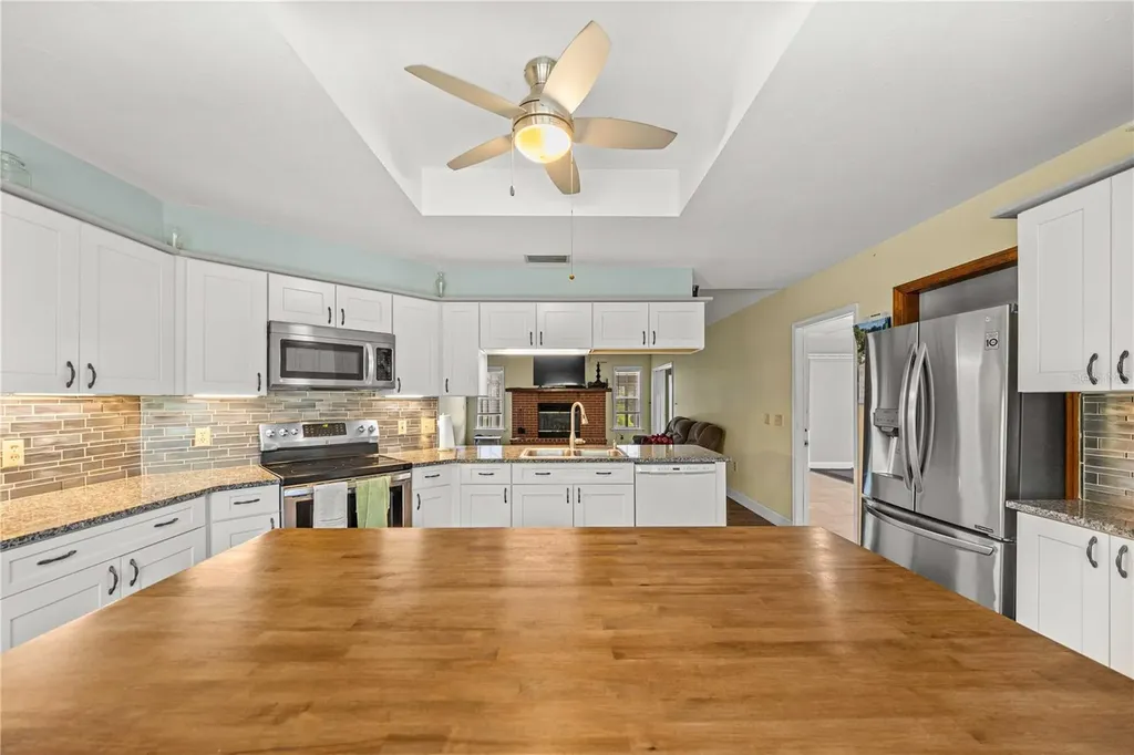 10299 N War Horse Point Crystal River FL 34428