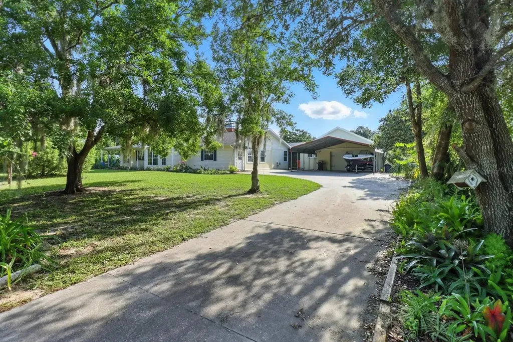 10299 N War Horse Point Crystal River FL 34428