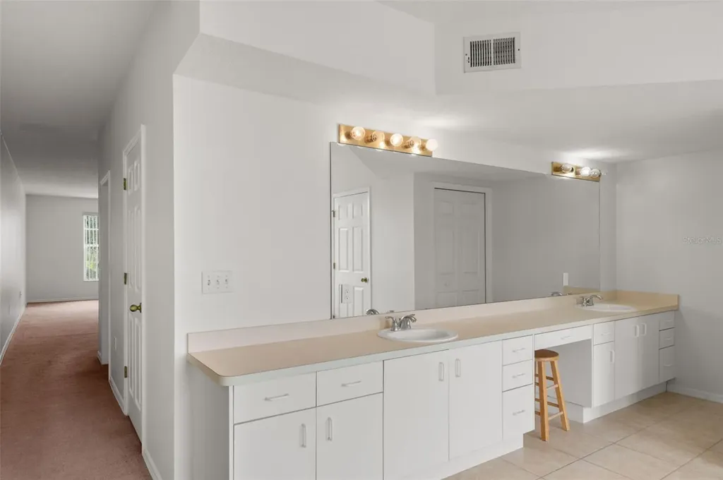 1644 Arabian Lane Palm Harbor FL 34685