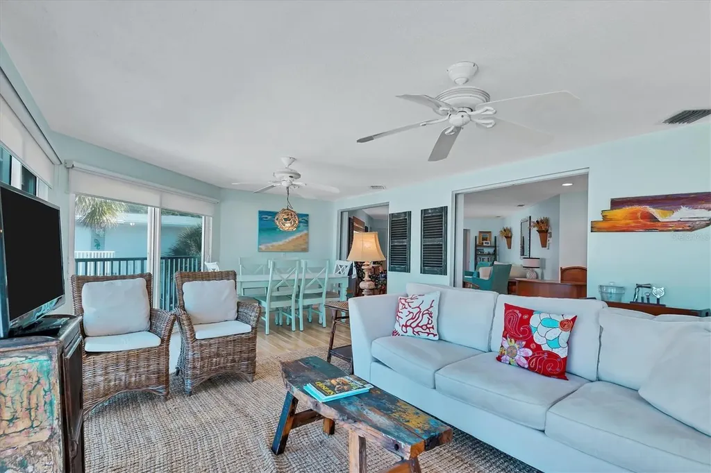 1336 Benjamin Franklin Drive Sarasota FL 34236