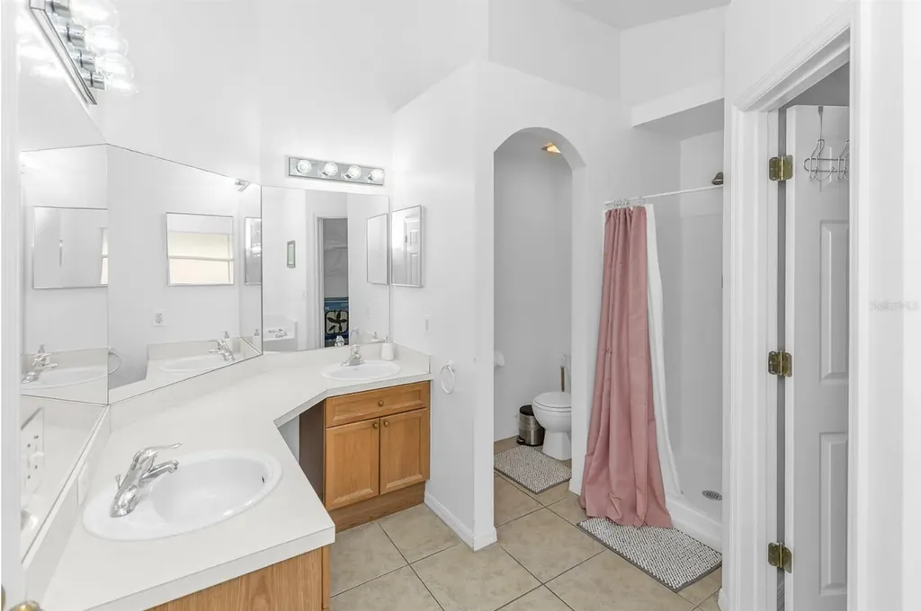 236 Paradise Woods Court Davenport FL 33896