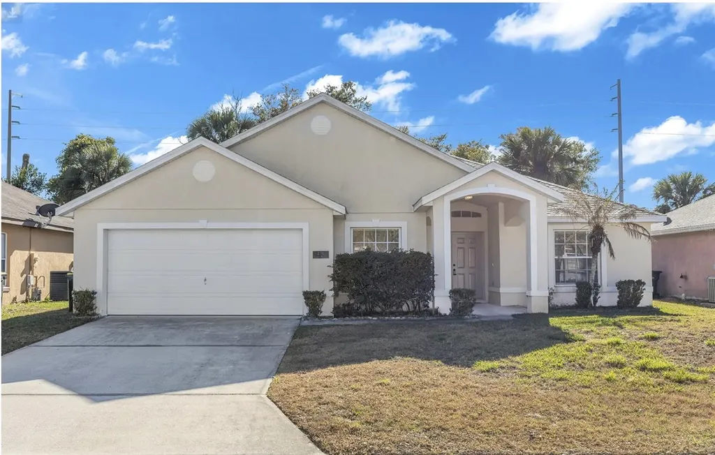 236 Paradise Woods Court Davenport FL 33896