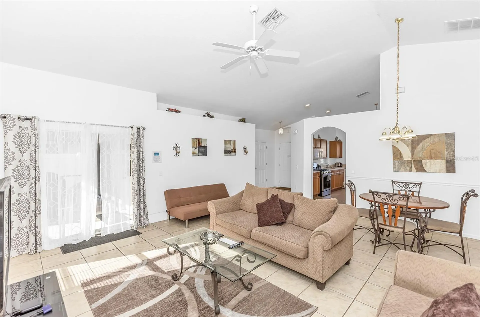 236 Paradise Woods Court Davenport FL 33896