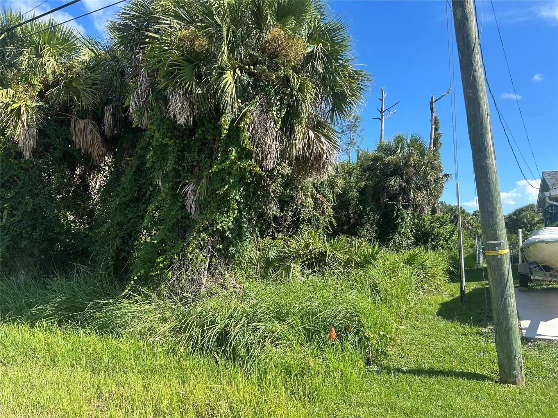 9041 Fruitland Avenue Englewood FL 34224