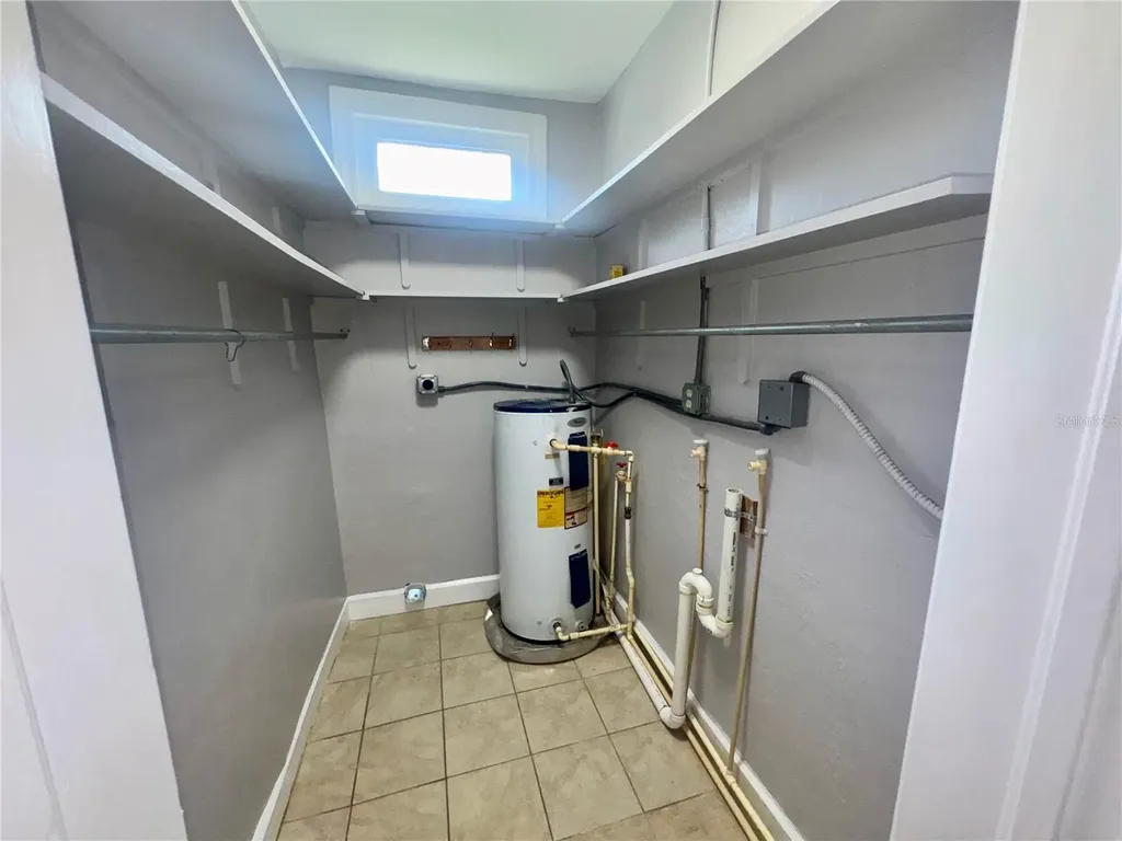 2330 S Fern Creek Avenue Orlando FL 32806