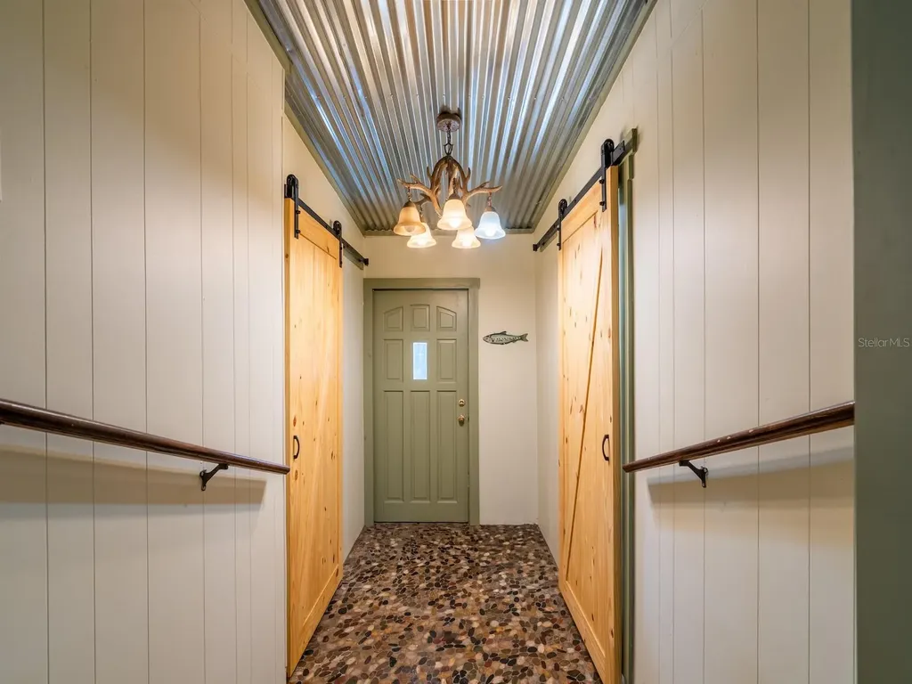 24855 NE 135 Street Salt Springs FL 32134