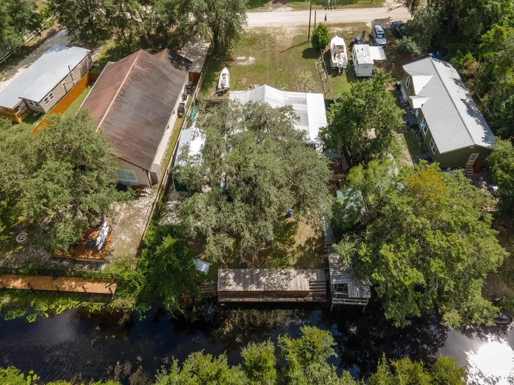 24855 NE 135 Street Salt Springs FL 32134