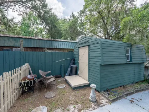 24855 NE 135 Street Salt Springs FL 32134