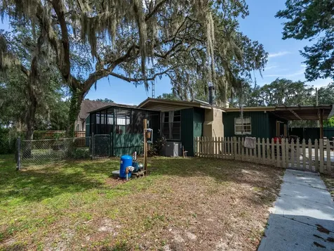 24855 NE 135 Street Salt Springs FL 32134