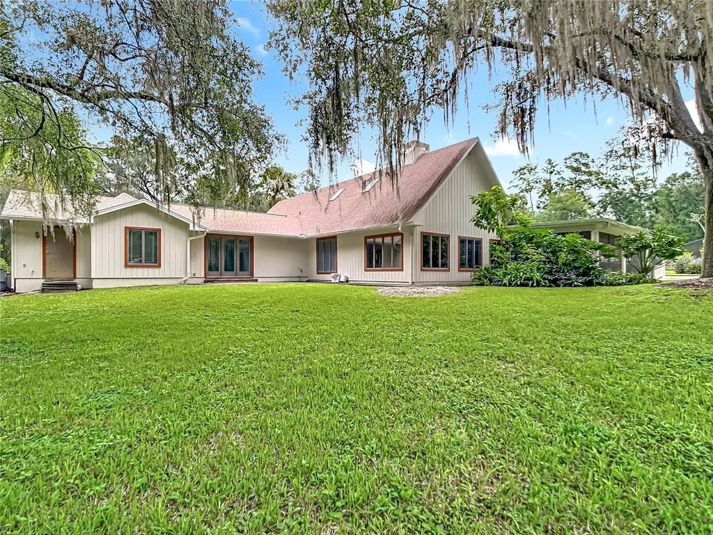 2130 SW 37th Street Road Ocala FL 34471
