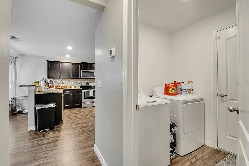 35733 Rose Moss Avenue Leesburg FL 34788
