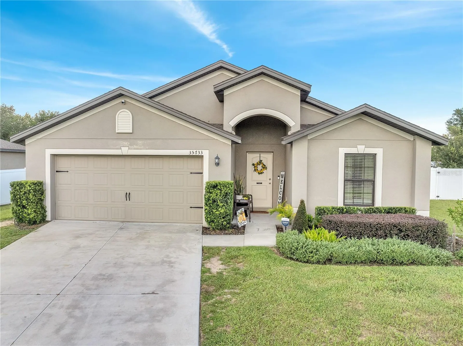 35733 Rose Moss Avenue Leesburg FL 34788