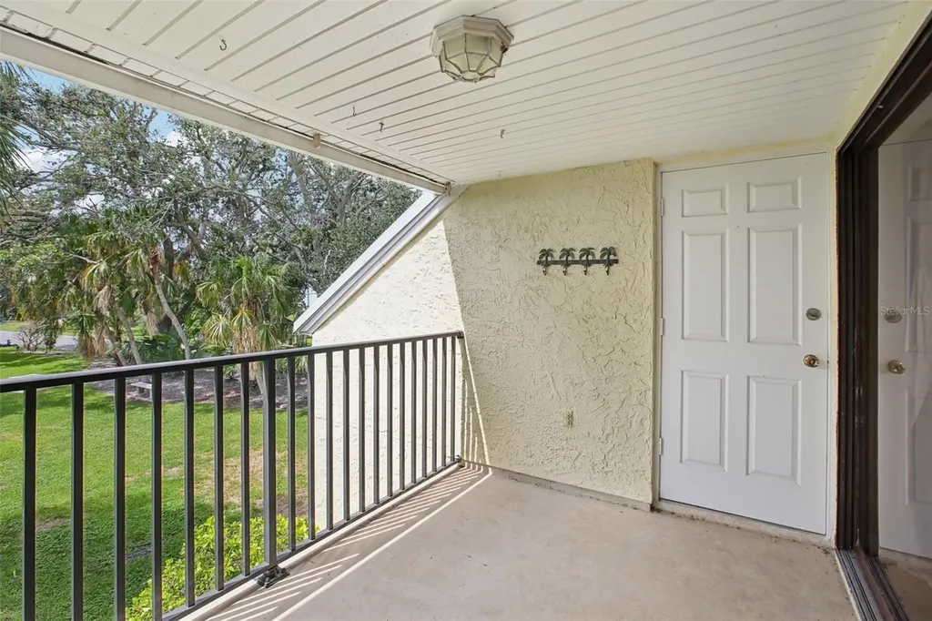 7300 Sunshine Skyway Lane S St Petersburg FL 33711