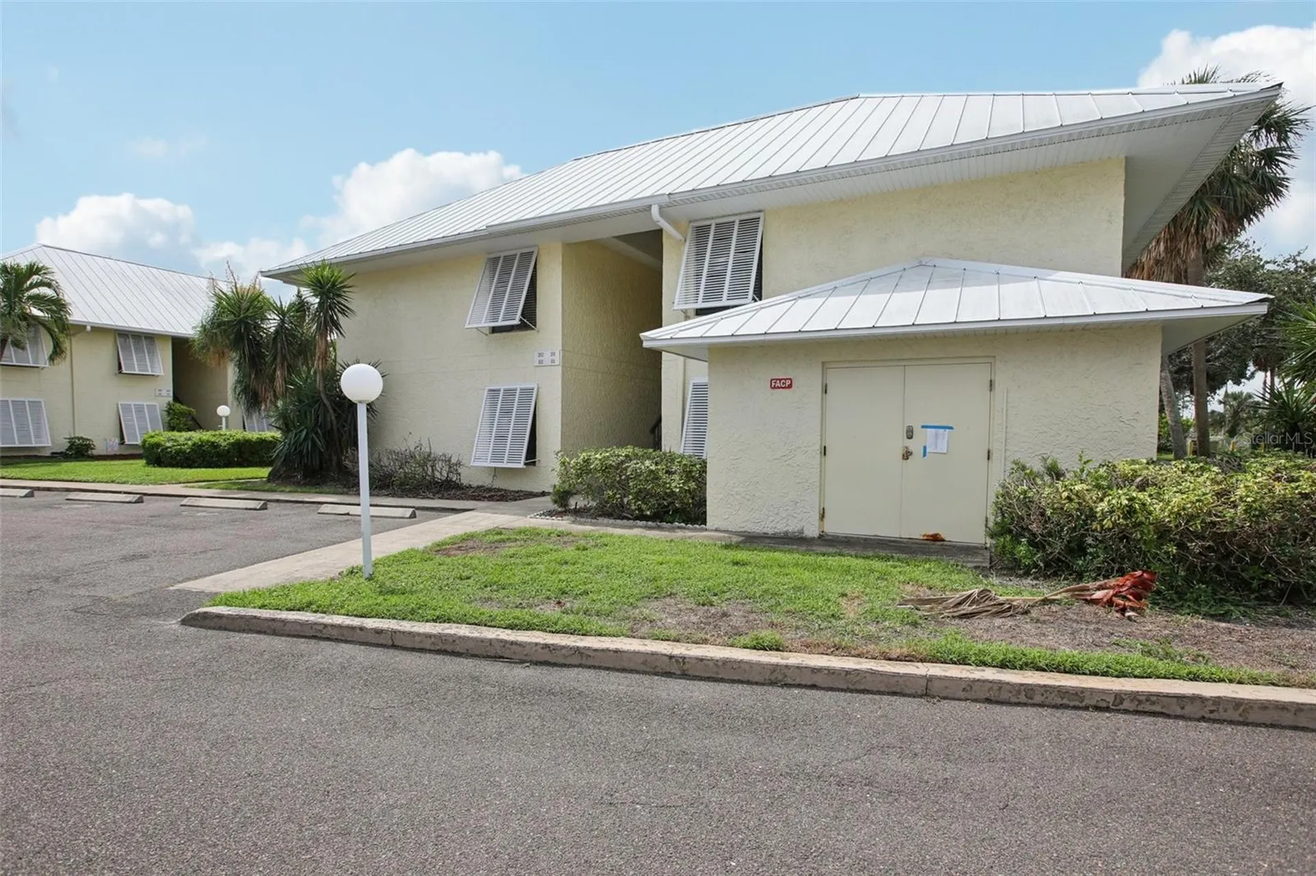 7300 Sunshine Skyway Lane S St Petersburg FL 33711